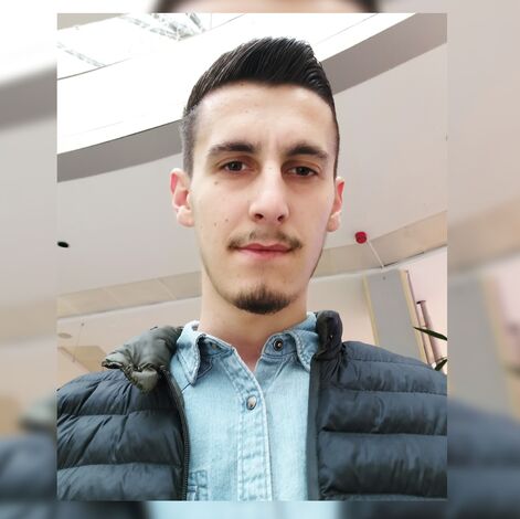 Enis